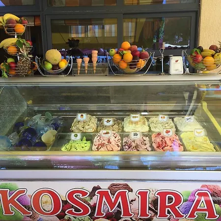Hotel Kosmira *