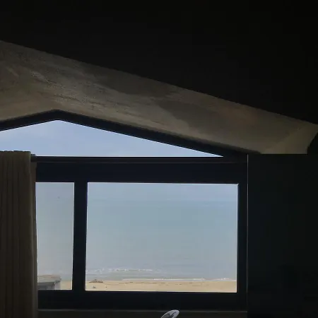 Kosmira Hotel *
