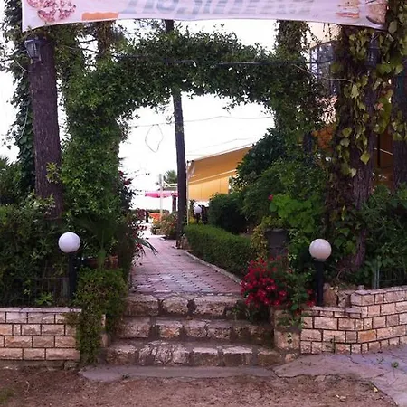 Hotel Kosmira Golem (Tirana)